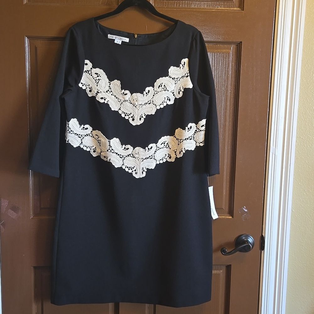Maggie London-Black 3/4 sleeved sheath dress with iv paisley print Sz 14 NWT